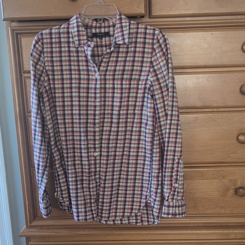 Madewell Women's Checkered Button Down Shirt - Red, Blue, Tan, And White